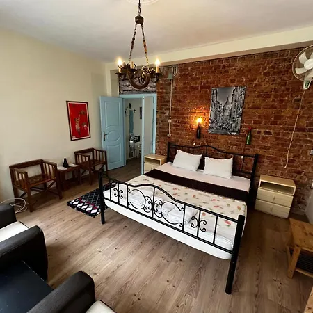 Taksim Sofa Hause Istanbul