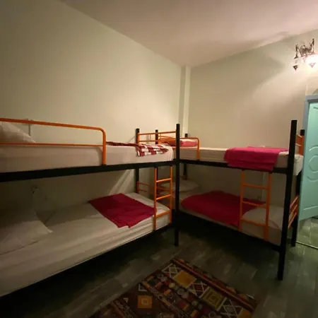 Taksim Sofa Hause Aparthotel